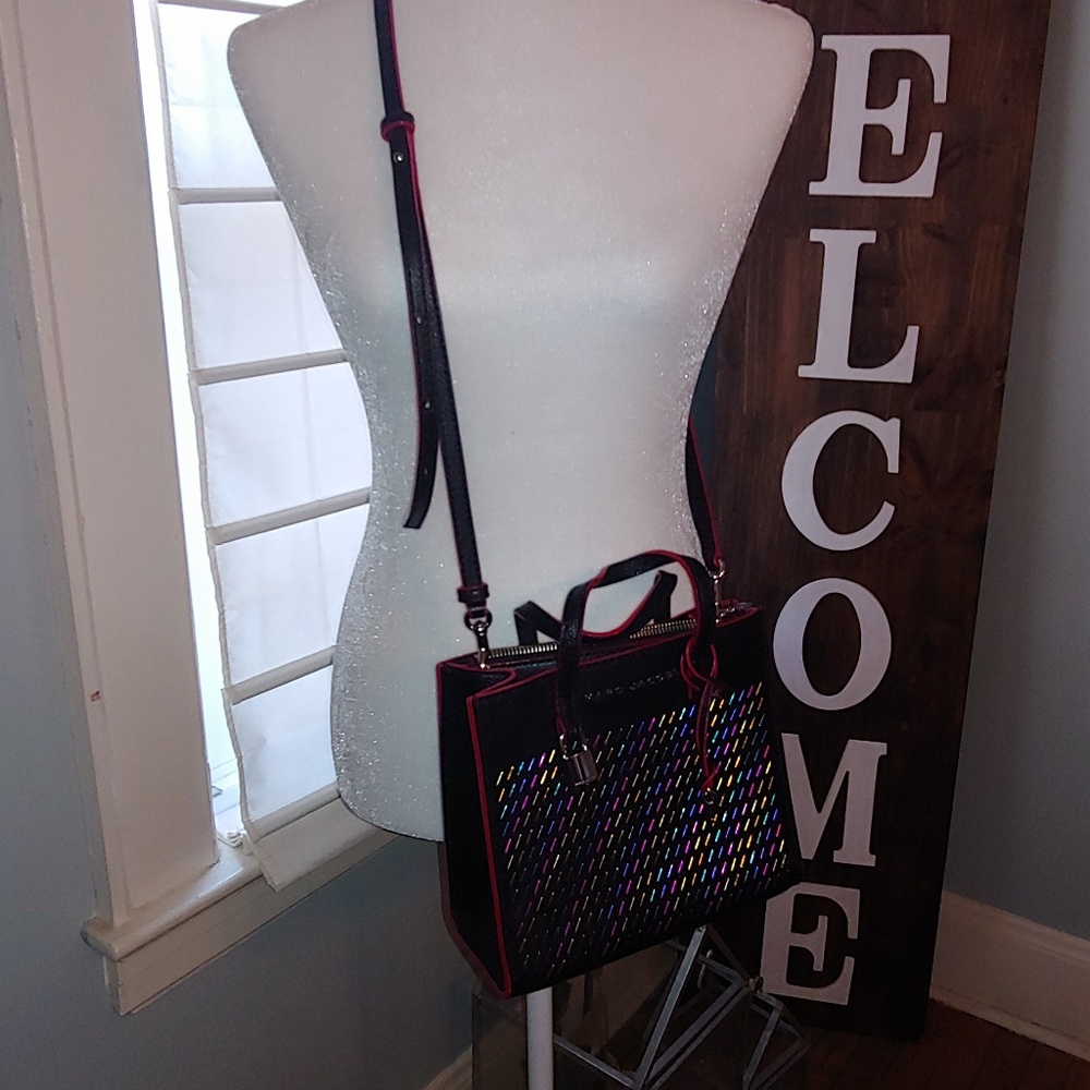 SOLD!!! Marc Jacobs mini satchel - Picture 6 of 8